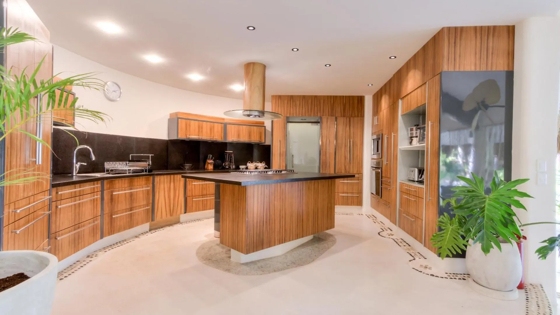 Apartment Villa Alma - Beachfront Exclusive Villa In Cancun By Solmar Rentals Puerto Morelos Mexico