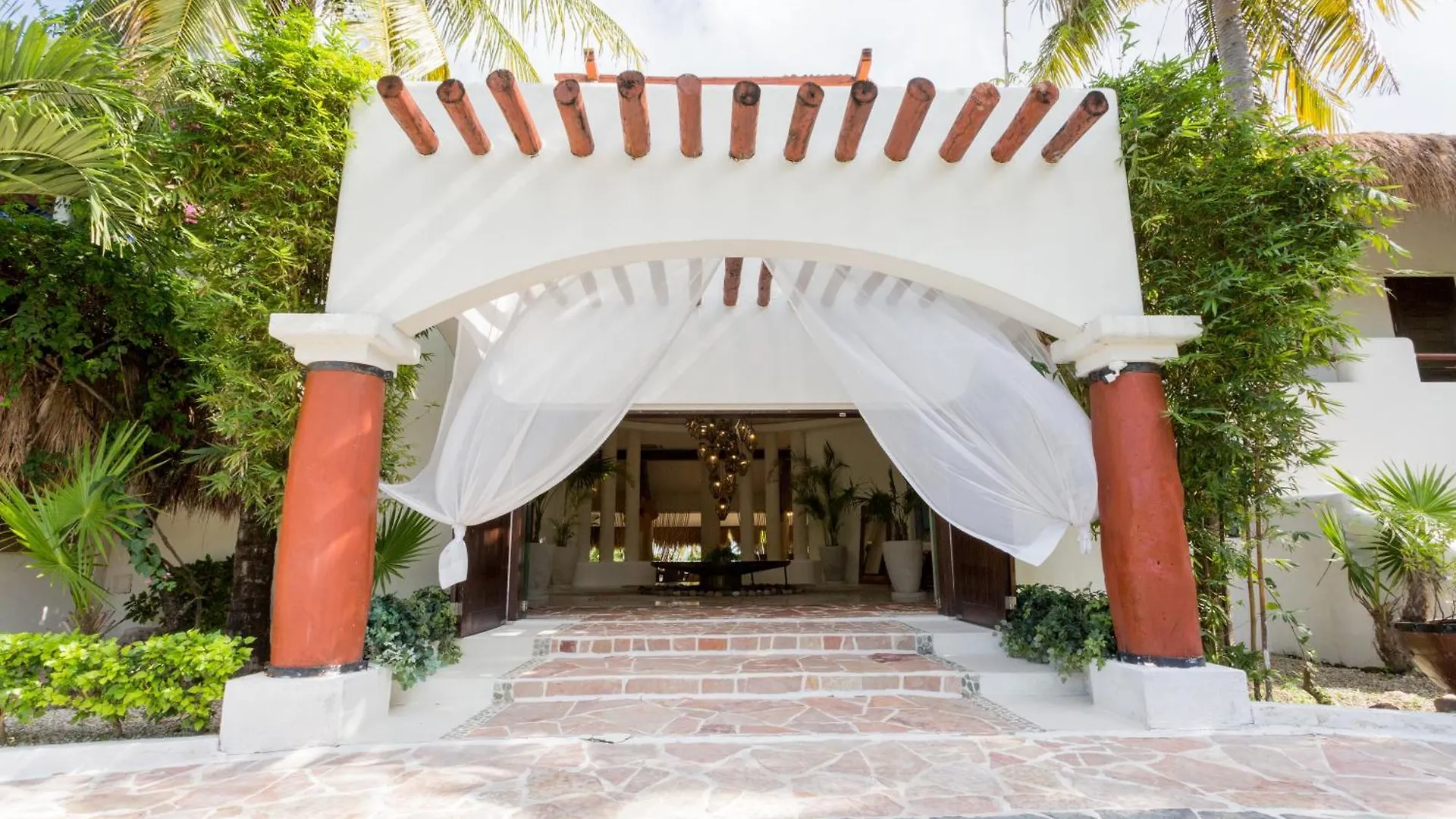 Apartment Villa Alma - Beachfront Exclusive Villa In Cancun By Solmar Rentals Puerto Morelos