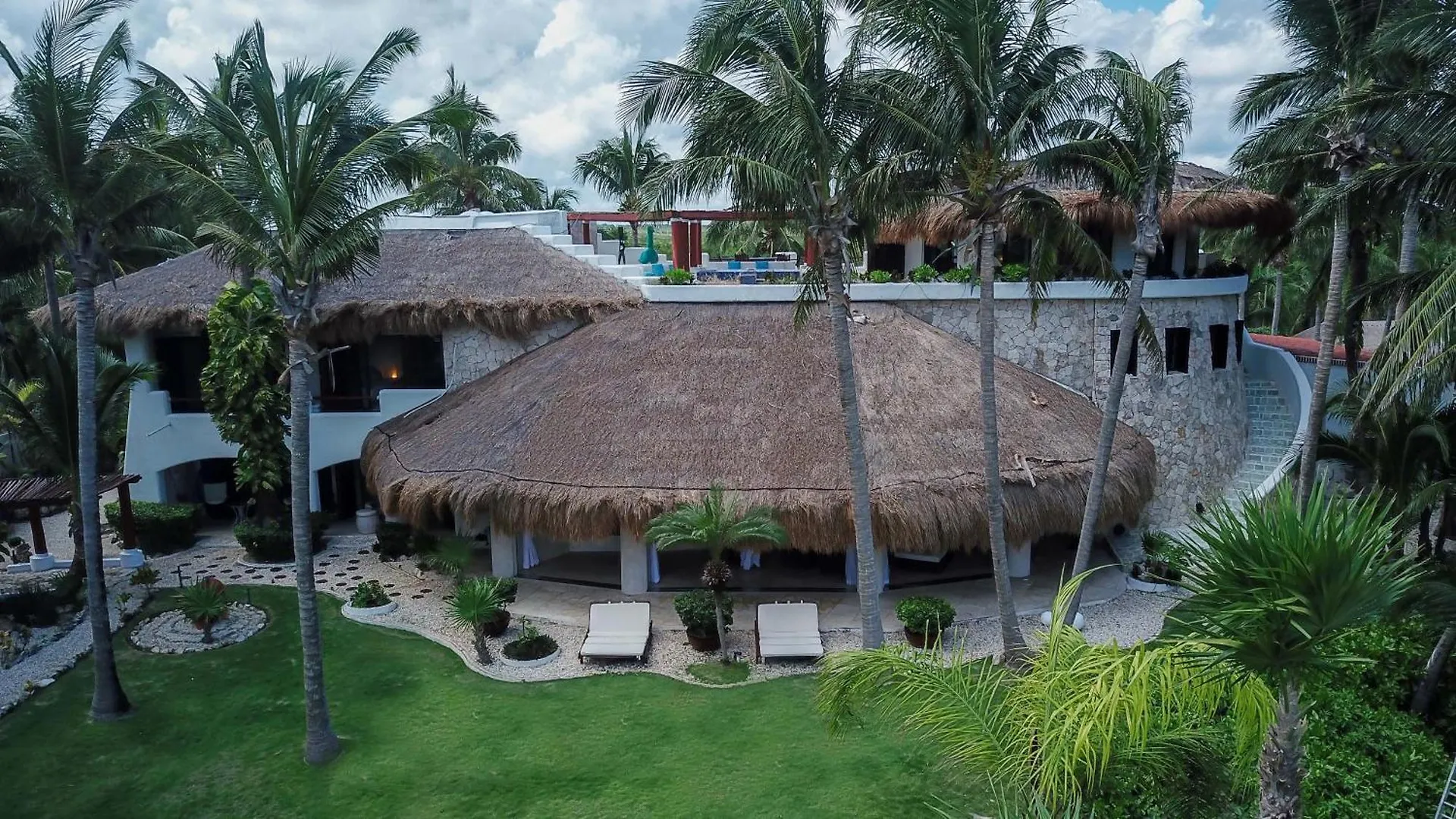 Apartment Villa Alma - Beachfront Exclusive Villa In Cancun By Solmar Rentals Puerto Morelos
