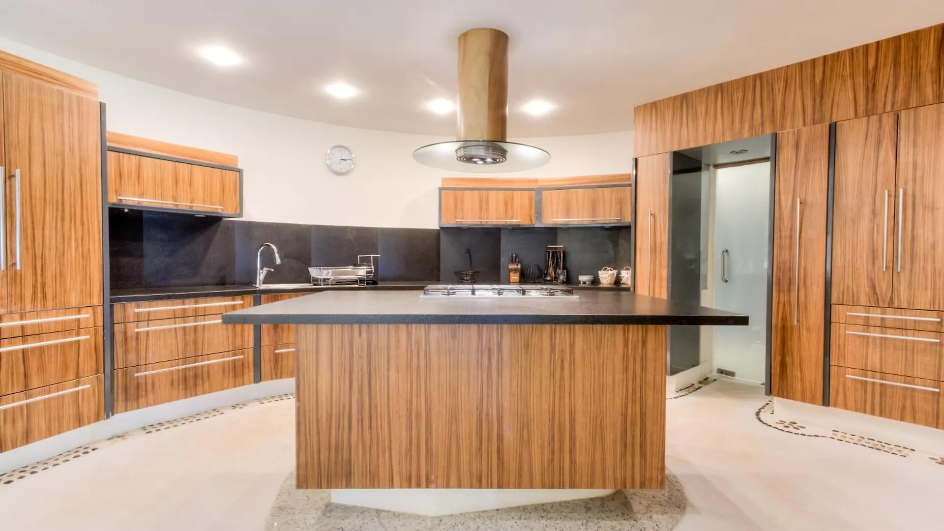 Villa Alma - Beachfront Exclusive Villa In Cancun By Solmar Rentals Puerto Morelos